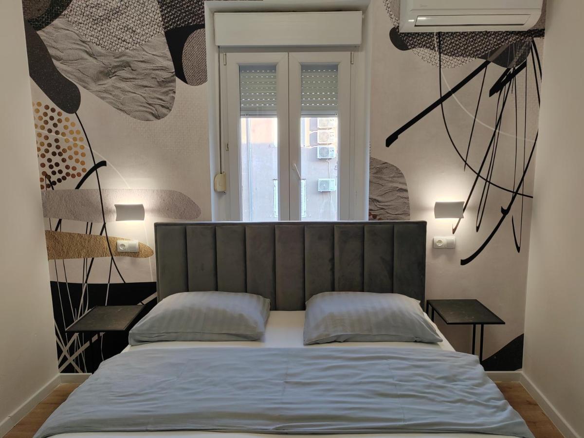 Town Square Apartment Zadar Bagian luar foto